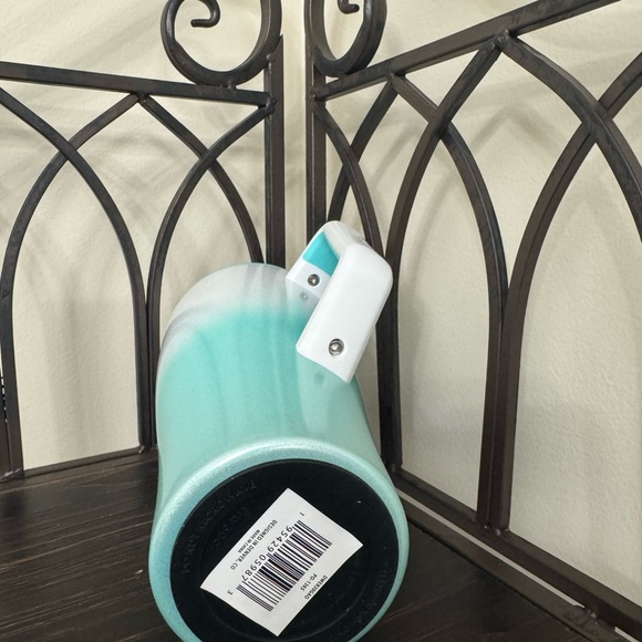 BrüMate ERA Leakproof Straw Tumbler - Aqua ombre 30 oz - Picture 4 of 5